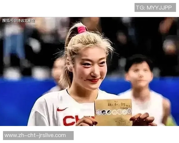 下午2点建议李梦回归单换杨力维张子宇搭档更具优势